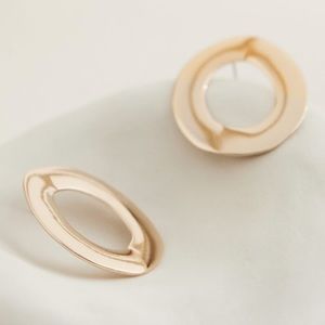 Mango Gold O Earrings